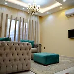 Leila 2Bedroom Luxury Apartment