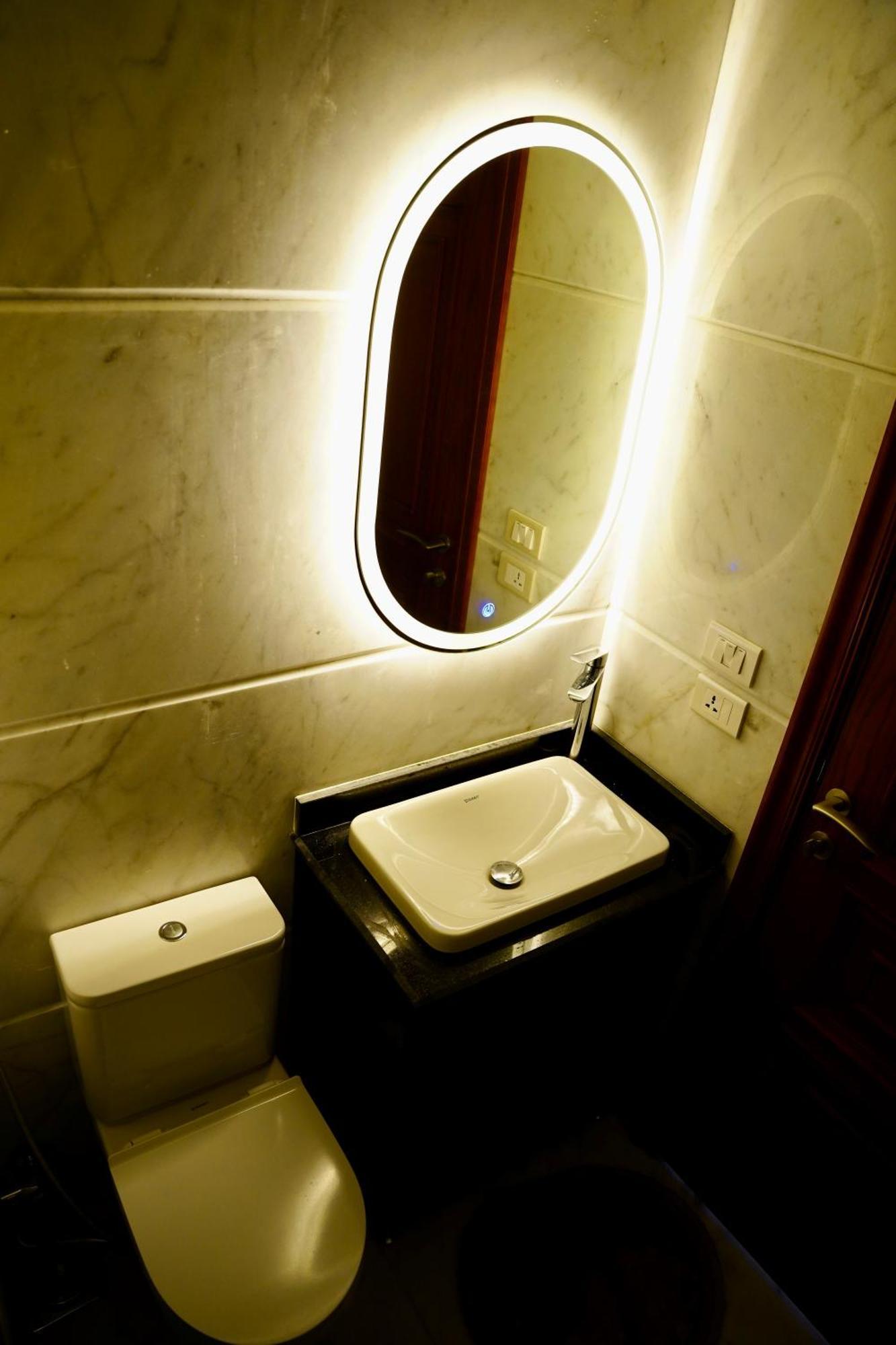 Leila 2bedroom Luxury Apartment *